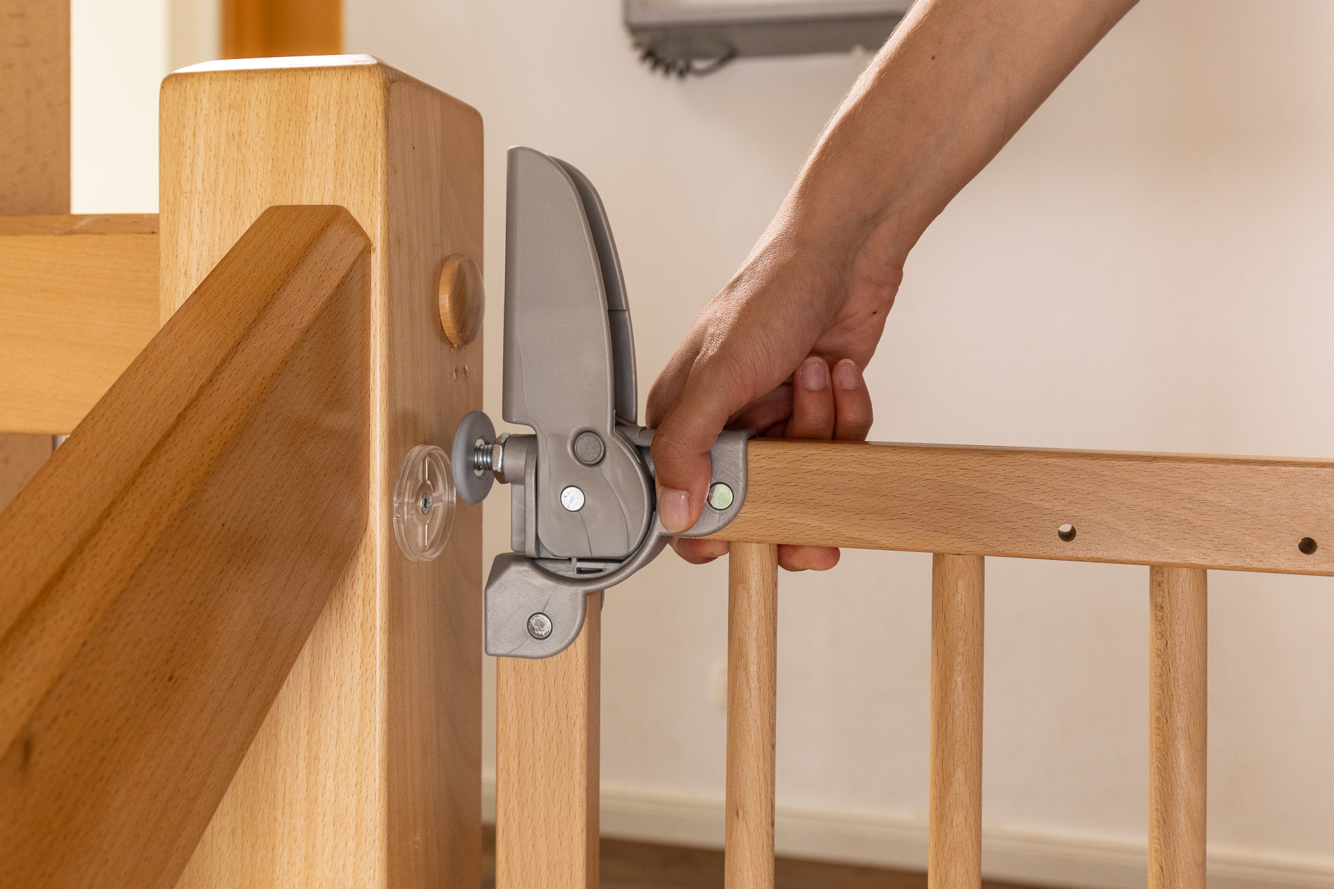 treppenschutzgitter-dolle-pia-holz-5242-a