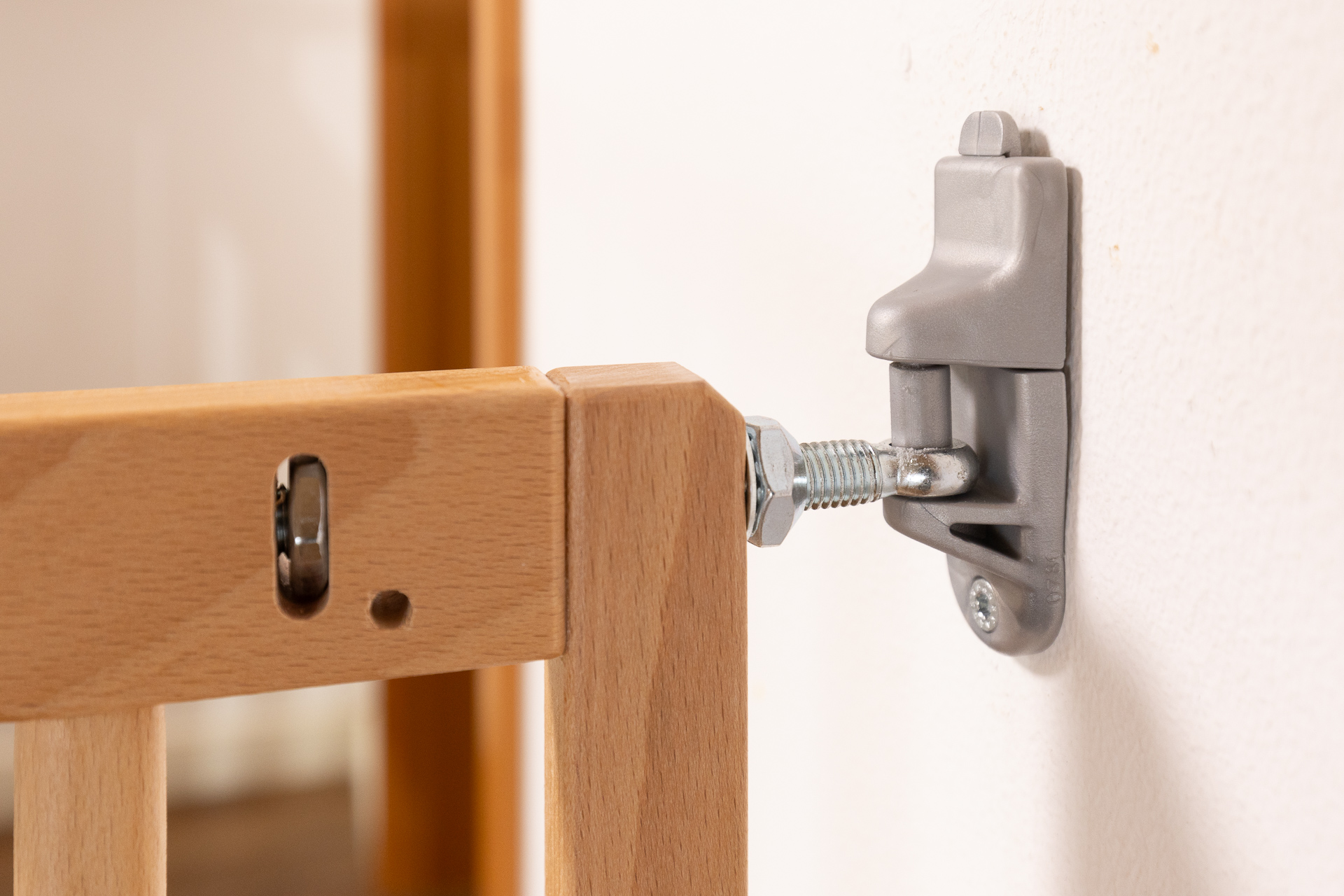 treppenschutzgitter-dolle-pia-holz-5253-a_1